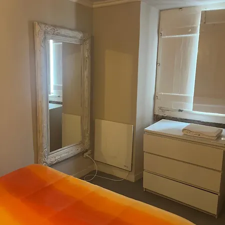 Charmy Oveelooking Rossio Apartmán *